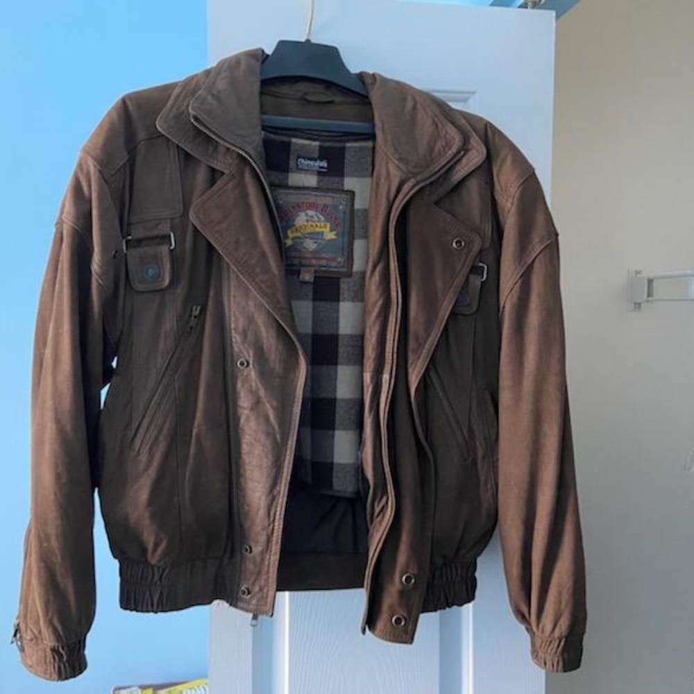 Leather Jacket - Mens Size Small